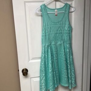Mint green dress!